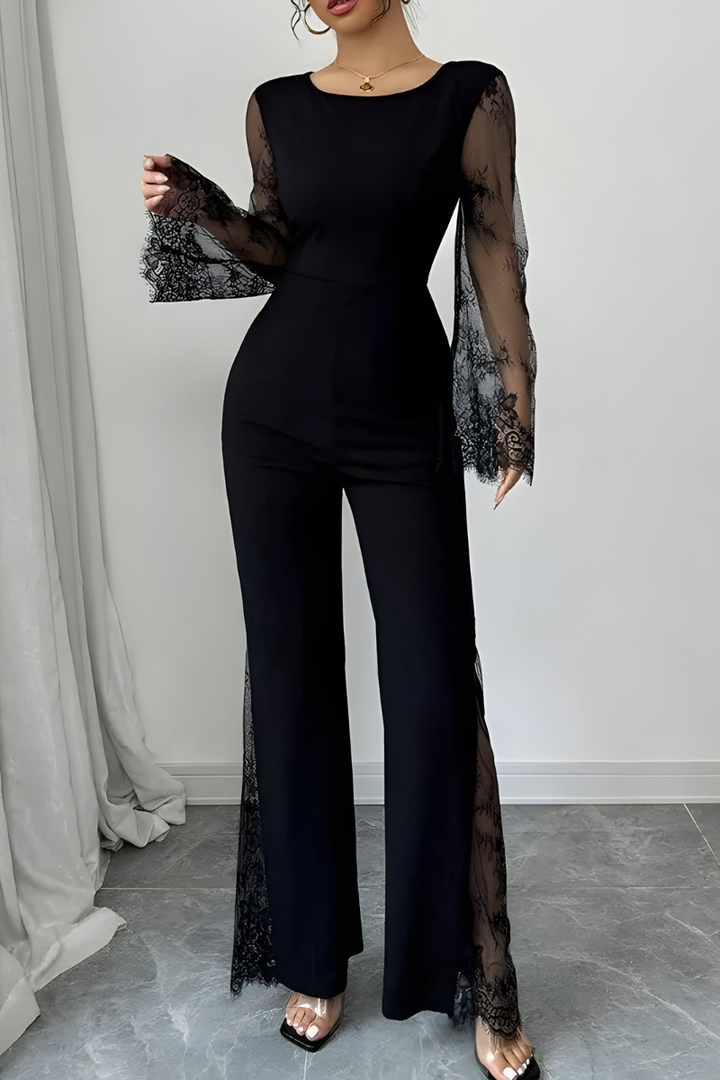 Kira™ | Combinaison Élégante à Détails Dentelle