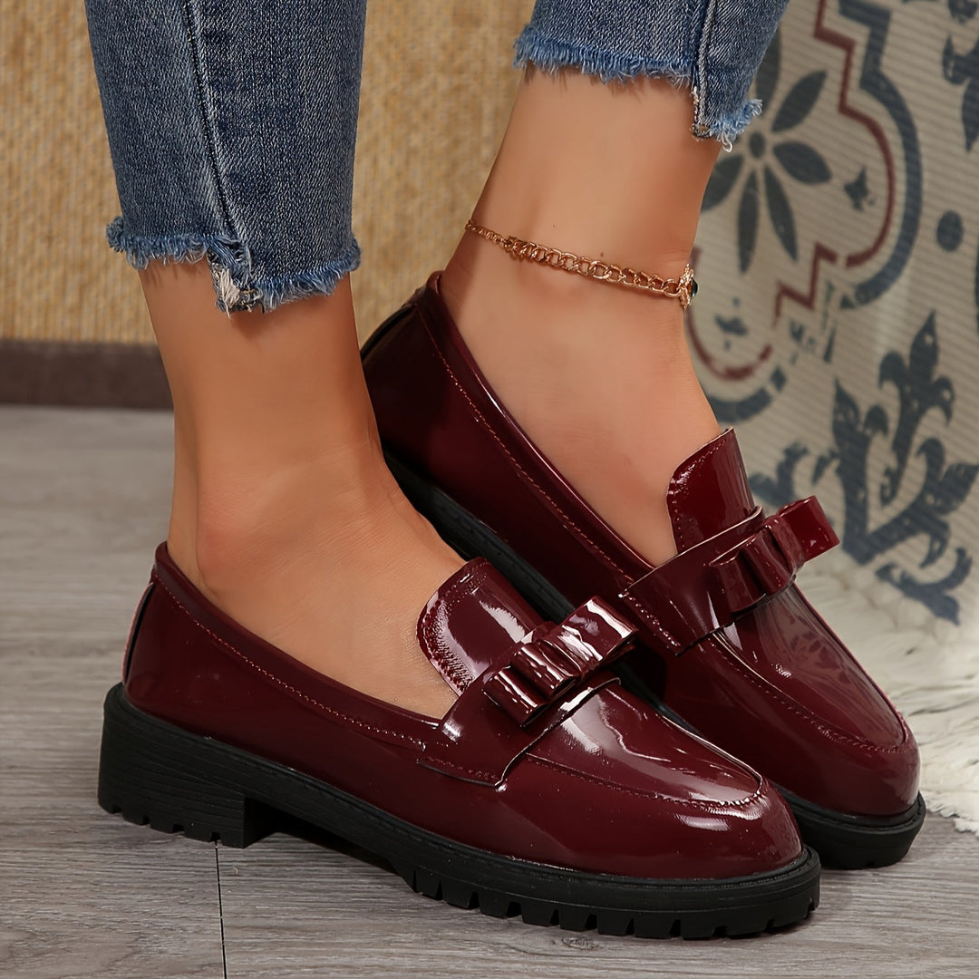 Claudine™ – Mocassins vernis à semelle stable et confort longue durée