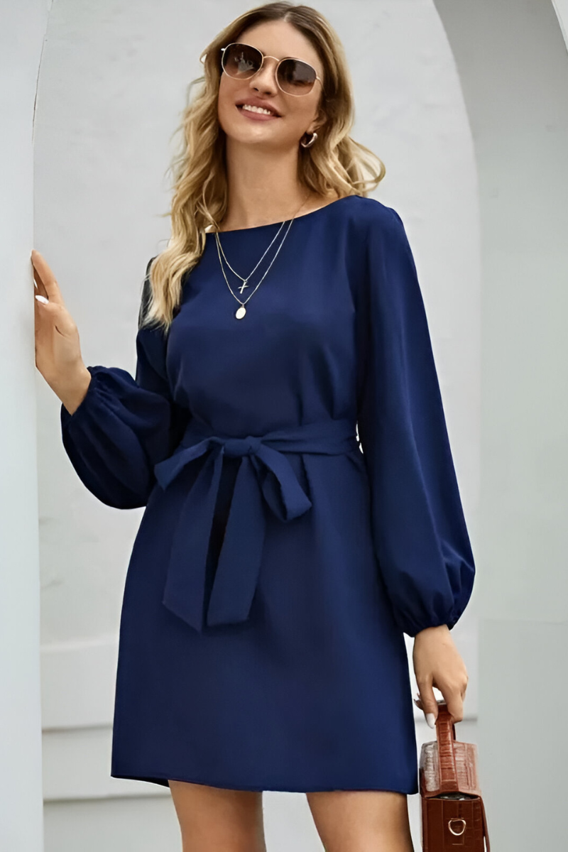 Lira™ | Élégante Robe Ceinturée en Satin